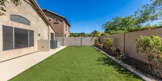 2313 W Straight Arrow Lane Gallery 5