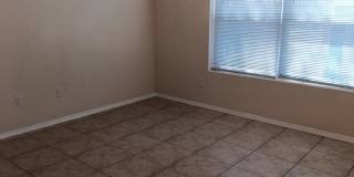 3 Bedroom, 2 Bathroom Home! Schedule a Showing Soon! Gallery 13