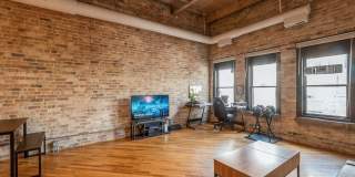 225 W HURON Street Gallery 3