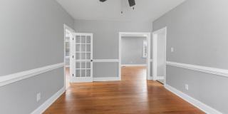 2501 Williams St Gallery 15