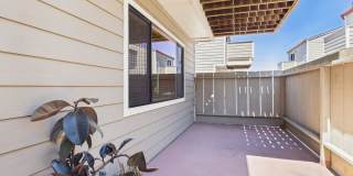 Sumaya Condo 2 Bed/2 bath with Fireplace. Includes washer and dryer Gallery 3