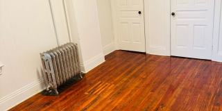 2nd Floor 1 Bedroom West End of York City Gallery 5