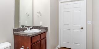 Marshall Square Apartments Gallery 20