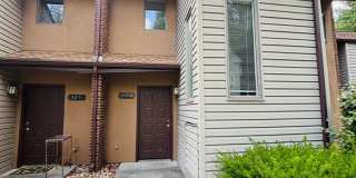 3 Bedroom 2.5 Bath Townhouse Gallery 1