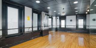 2337 S 13TH Street Gallery 18
