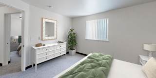 Immaculate 2 bedroom with air conditioning and washer/dryer included!! Gallery 9