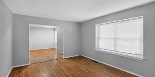 Charming 4BR House in Florissant Gallery 15
