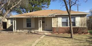 COLLEGE PROPERTY---PRE-LEASING FOR AUGUST! Amazing Updates! 3 bedroom 2 bath Gallery 1