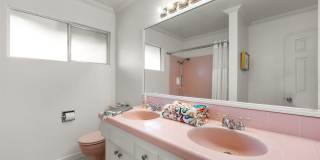 74350 Covered Wagon Trail Gallery 22