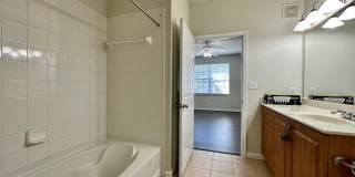 12925 CENTRE PARK Circle Gallery 14