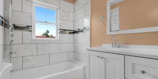 3 bedroom 1.5 bathroom in Central Park Heights - Poor Credit Considered Gallery 18