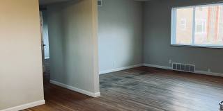 7845-5 Big Bend Boulevard Gallery 1