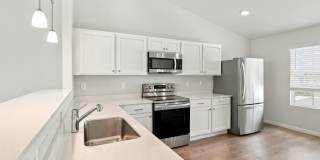 1 Month FREE Rent! Applied to Your First Full Month. Terms & Conditions Apply. Gallery 1