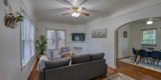 Spacious 2 Bedroom Apartment in Monte Vista Near Downtown San Antonio Gallery 3