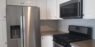 Vibrant 2 bedroom/2 bath condo in a great community with quick access to main commuter arteries Gallery 5