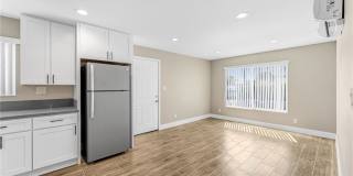 2417 W Stanford Gallery 8
