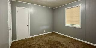 Updated 3 Bed 1 Bath! First Month's rent FREE! Gallery 7