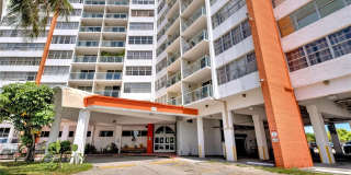 1351 NE Miami Gardens Dr Gallery 2