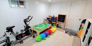 175 Jefferson Street Gallery 23