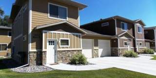 1611 Ave E Gallery 1