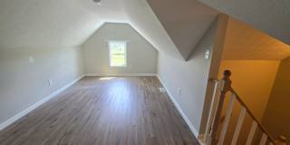 454 Kling Street Gallery 19