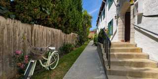1237 E. Santa Clara Street Gallery 21