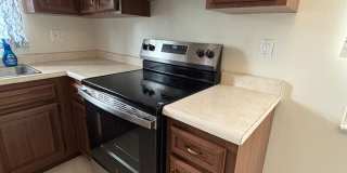 Appealing 3-Bedroom Home in Upper St. Clair - Available in August! Gallery 5
