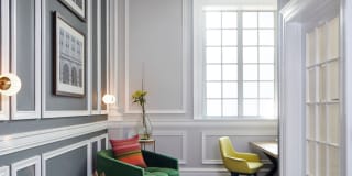 Touraine Gallery 26