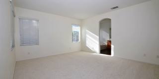 4Br/3-1/2 bathroom Home Gallery 20