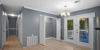 217 Wynnmeade Parkway Gallery 15