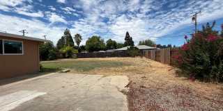 Cute 3 bedroom house in Gallery 20