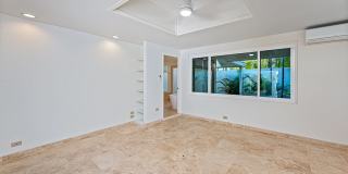 5 BR Executive Home with Pool in prestigious Kahala! Pet Friendly! Gallery 12