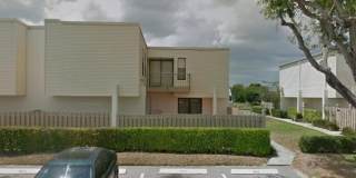 1604 Shaker Circle Gallery 1