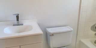 2128 74th Street Gallery 9