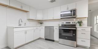 125 Forrest Ave Gallery 6