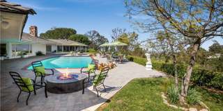 2 Bowie Road Gallery 35