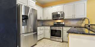 Newly Reduced Price! Nice 3 bedroom 2 bath home in Baton Rouge, LA. Newly Reduced Price! Nice 3 bedroom 2 bath home in Baton Rouge, LA. Gallery 4