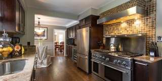 19451 ARGYLE Crescent Gallery 5