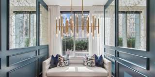 Josephine Gallery 37