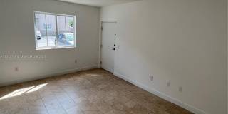 211 W 79th Pl Gallery 3