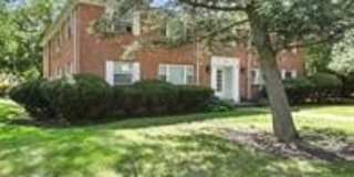 East Avenue Deluxe Gallery 1