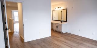 The Moxie Gallery 44