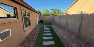 1945 E Aloe Place Gallery 44