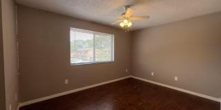 100 E Baywood Square Gallery 13