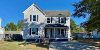 Spacious 4BR/3BA House in Erwin Gallery 1