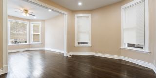 1540 N Keeler Avenue Gallery 10