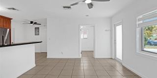 6101 NE 7th Avenue Gallery 21