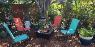 814 NW 18th St Gallery 16
