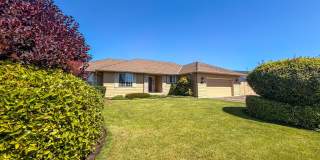 Dallas Home with Beautiful Backyard and Washer/Dryer Included! ~ Davis 364 Gallery 1