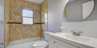 310 S J St Gallery 18